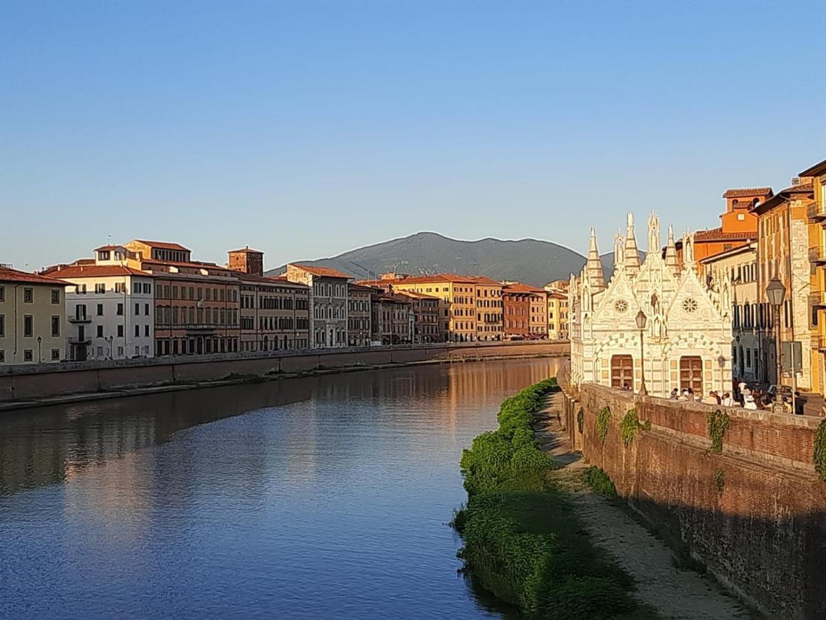 Casa Sul Borgo Apartment Pisa Bagian luar foto
